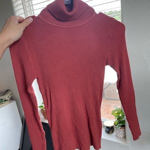 Long sleeve turtle neck shirt